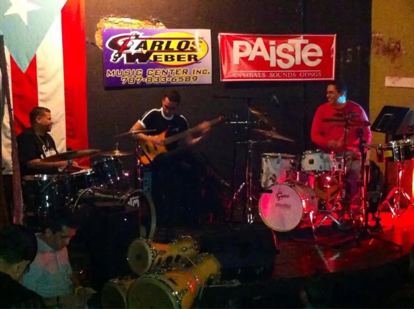 Fidel Morales at the drum kit with bassist Jaime David Vázquez during the West Drum Clinic